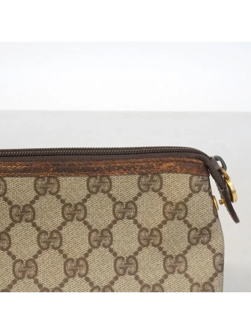 Gucci Pouch GG Supreme 156 01 Brown Gold